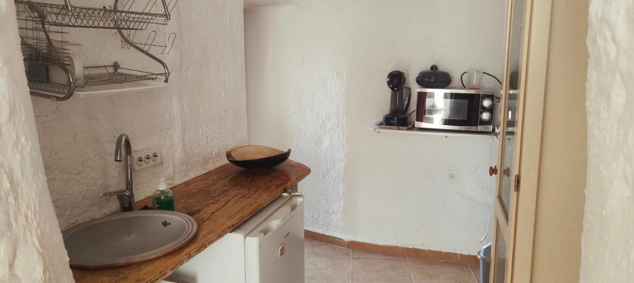 Cuevas Althea Apartment Baza Bagian luar foto